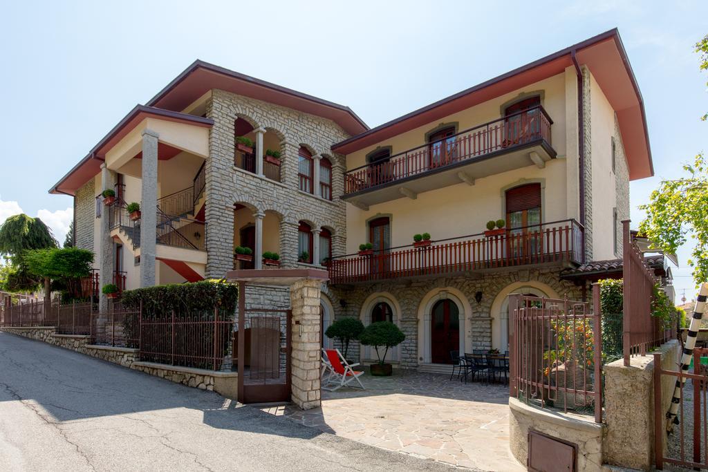 Villa Mariarosa Apartments Tignale Exterior foto